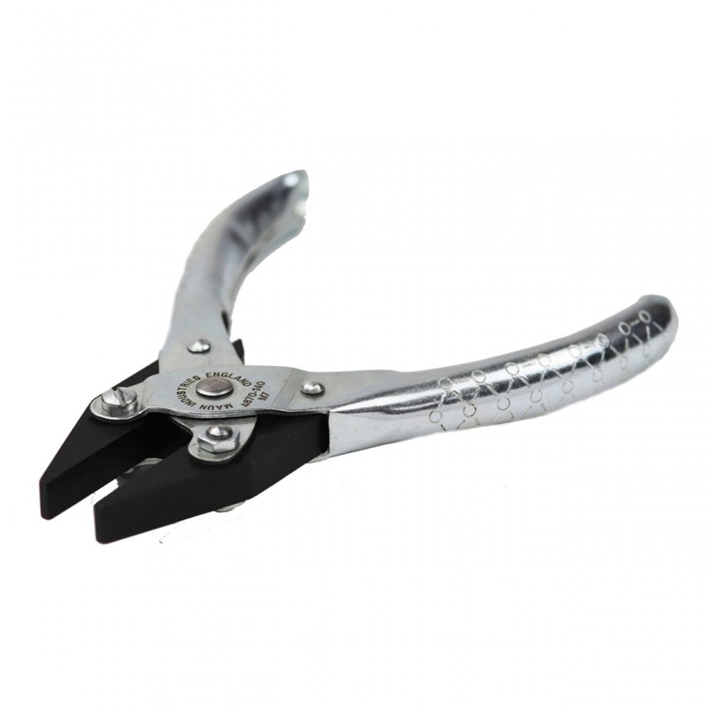 Maun Flat Nose Parallel Pliers 140mm Smooth Jaws