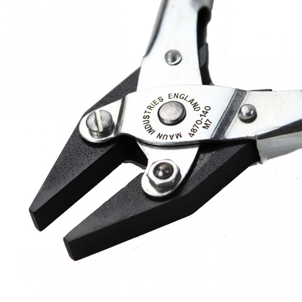 Maun Flat Nose Parallel Pliers 140mm Smooth Jaws