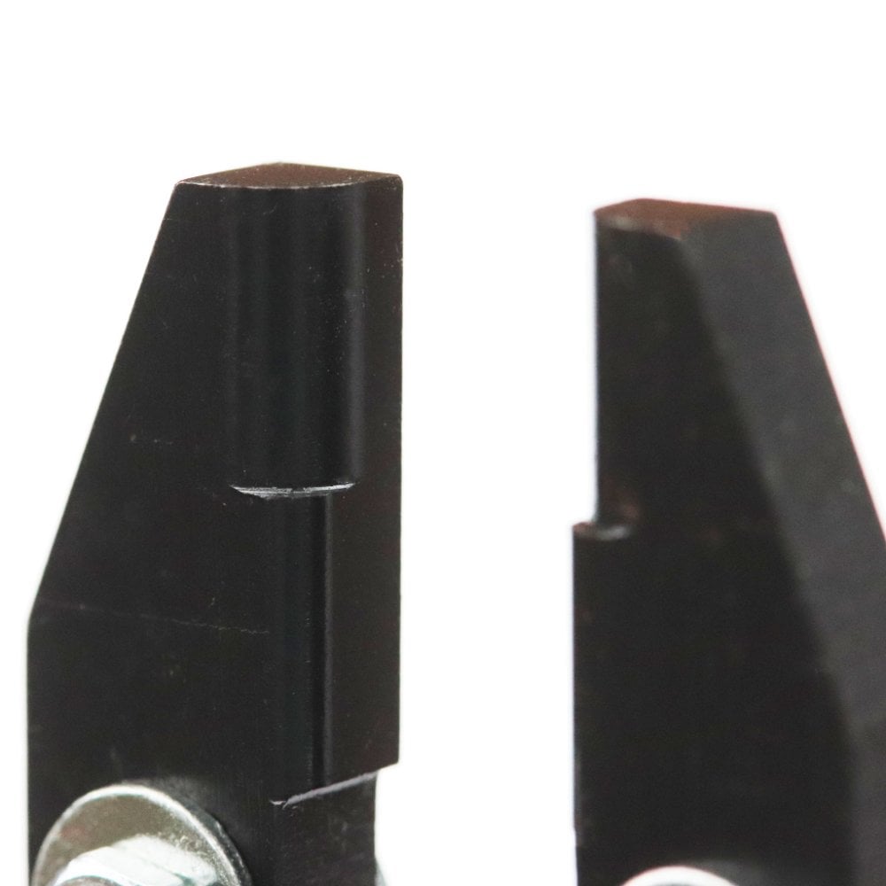 Maun Smooth Jaws Parallel Plier With 2-Step Curved Edges 125mm