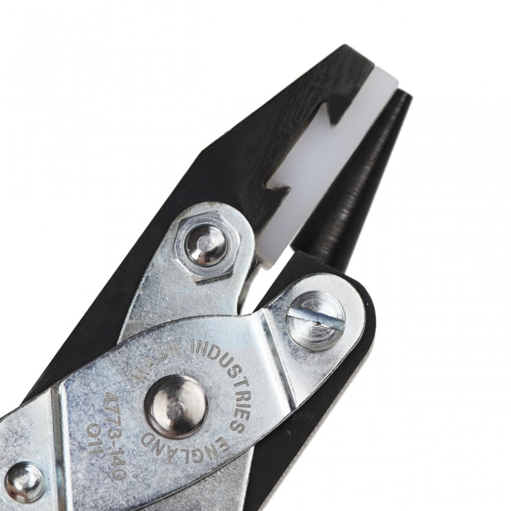 Maun Round & Flat Nylon Jaws Plier With Return Spring 140mm