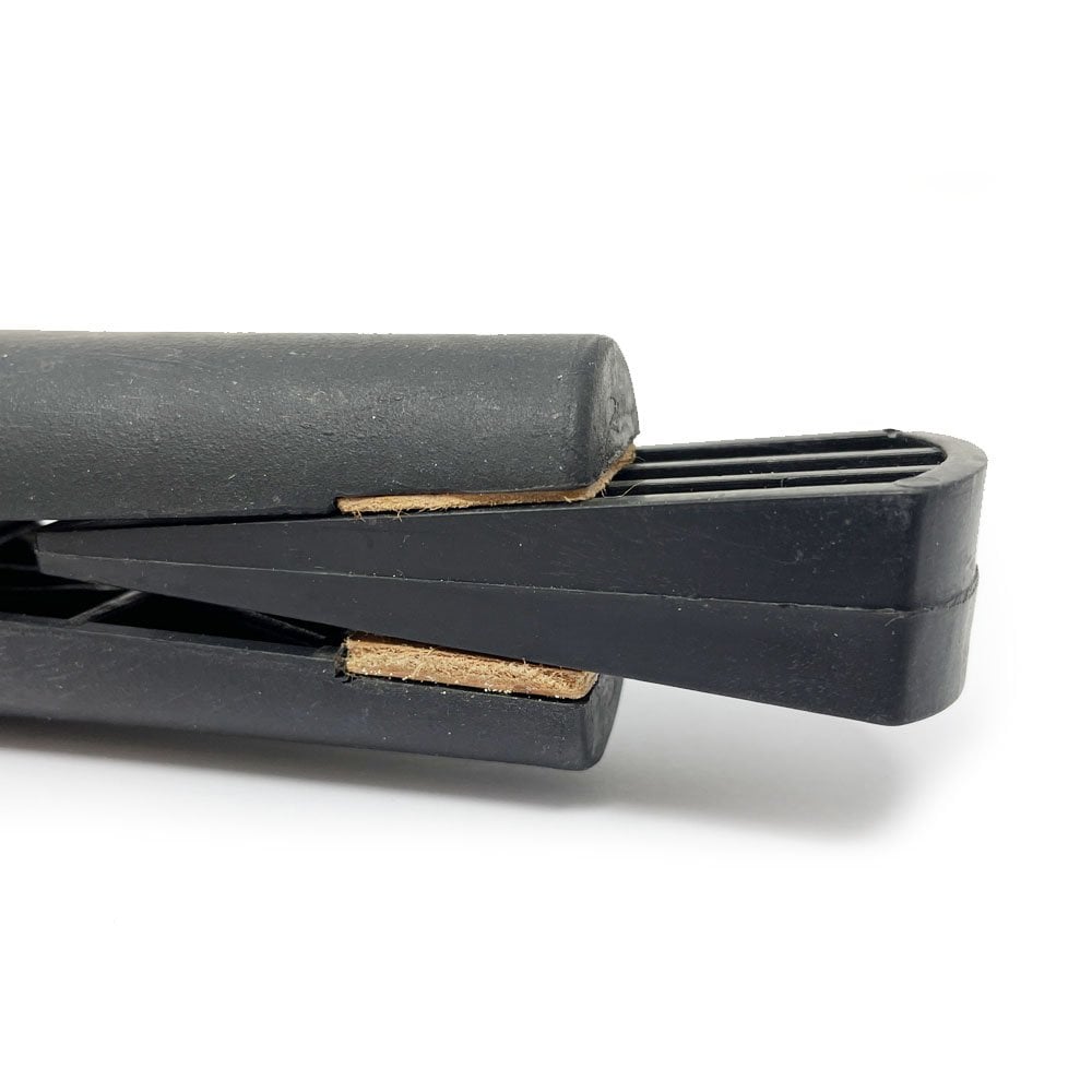 Plastic Wedge Ring Clamp with Leather Jaws