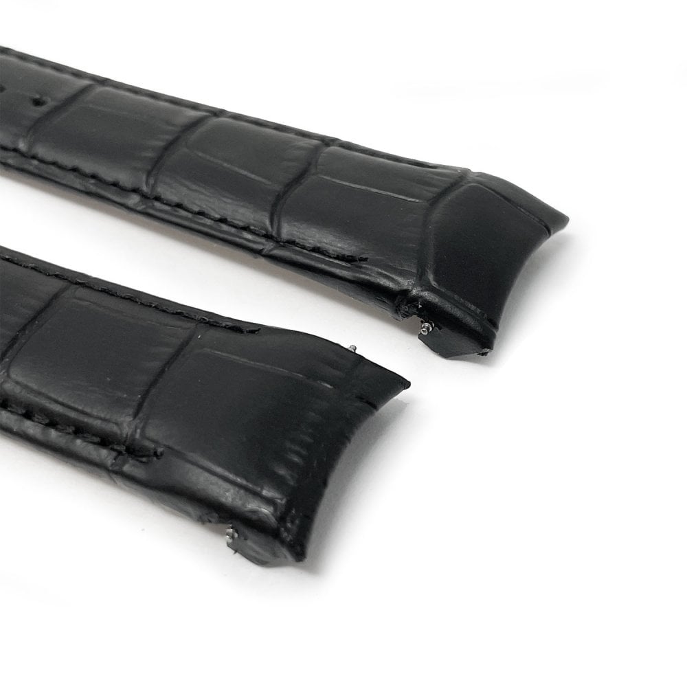Crocodile Grain Leather Watch Strap with Curved Ends, Black