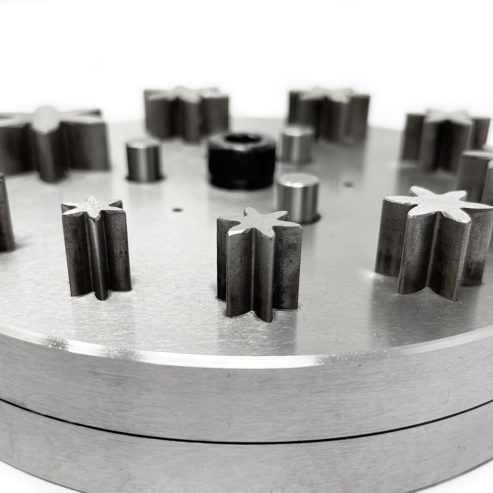 6 Petal Flower Disc Cutter (Set of 10 Punches)