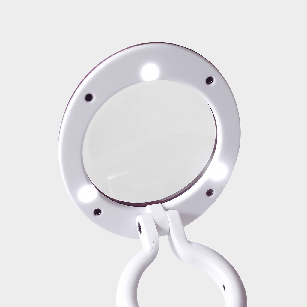 YoYo Magnifying Lamp
