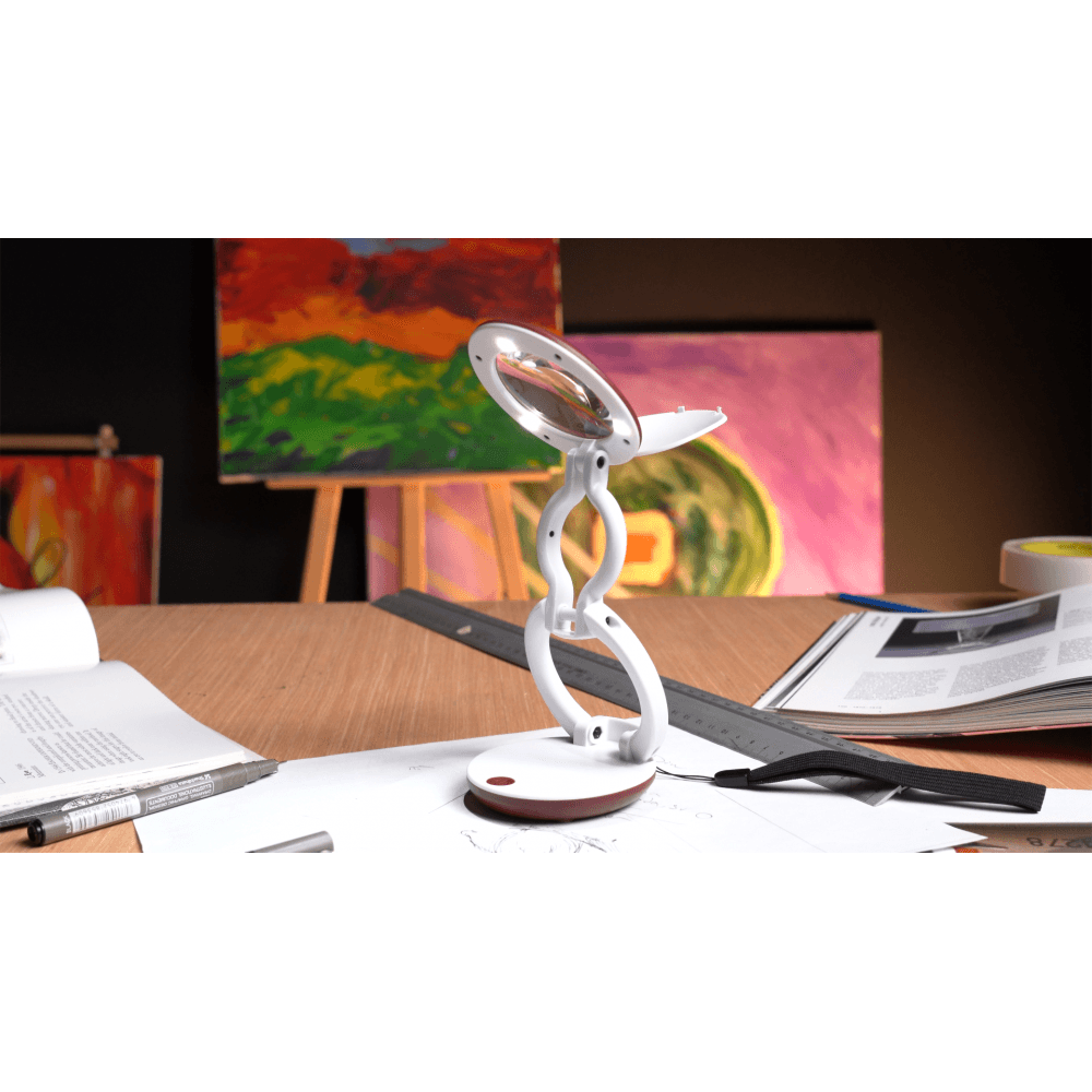 YoYo Magnifying Lamp