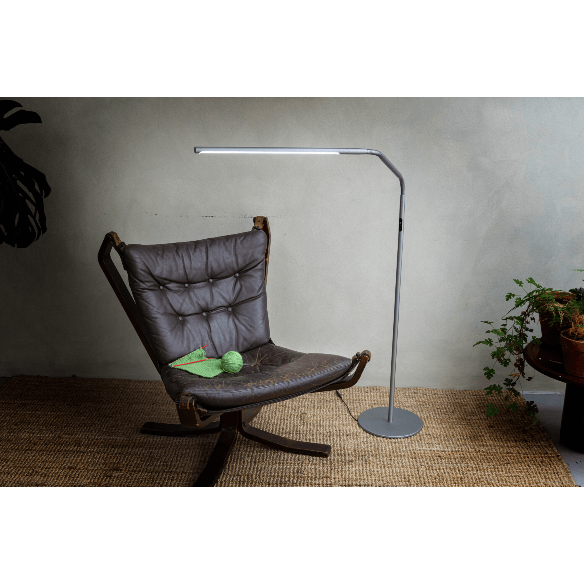 Slimline 4 Floor Lamp Ice Grey