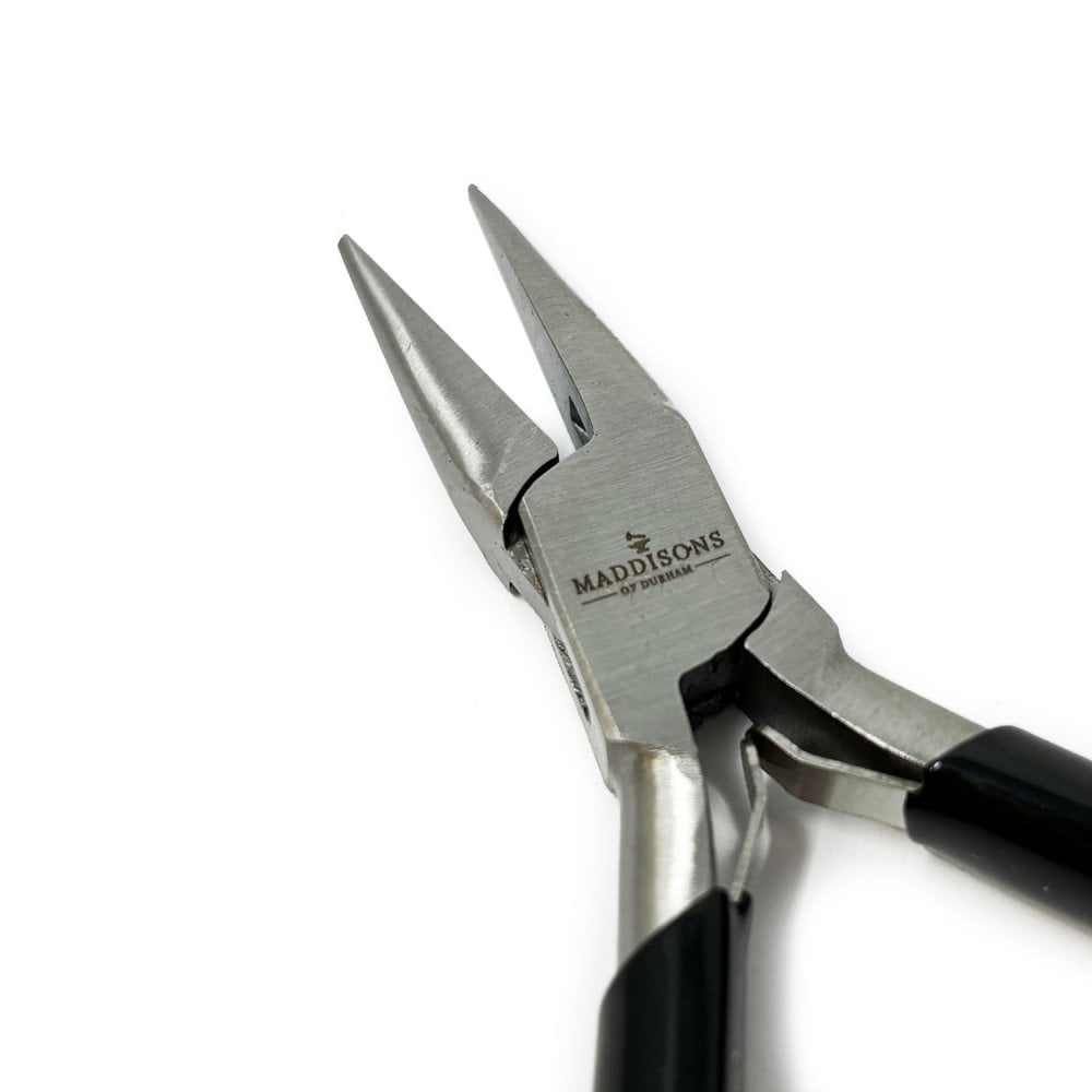 Chain Nose Pliers with Smooth Jaws, 130mm