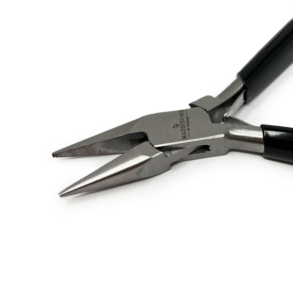 Chain Nose Pliers with Serrated Jaws, 130mm