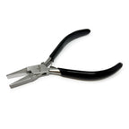 Flat Nose Pliers with Smooth Jaws, 130mm