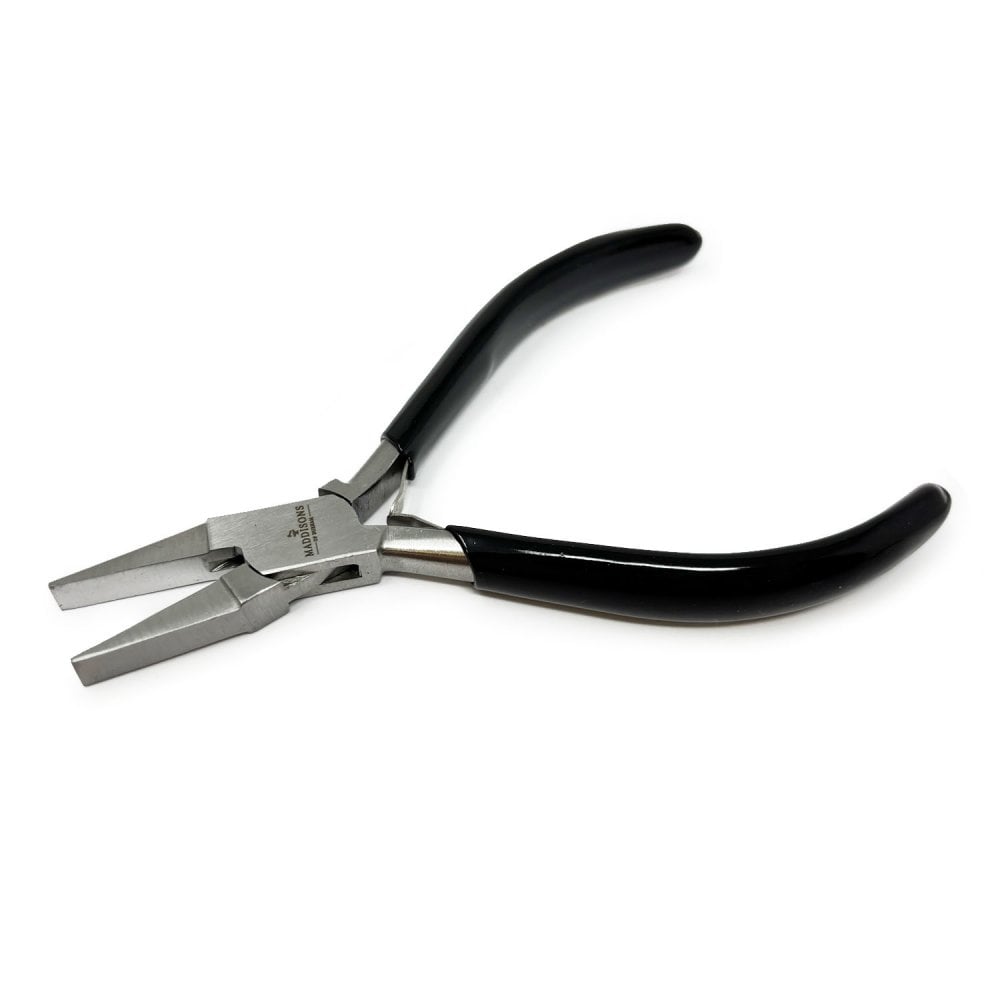 Flat Nose Pliers with Smooth Jaws, 130mm