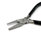 Flat Nose Pliers with Smooth Jaws, 130mm