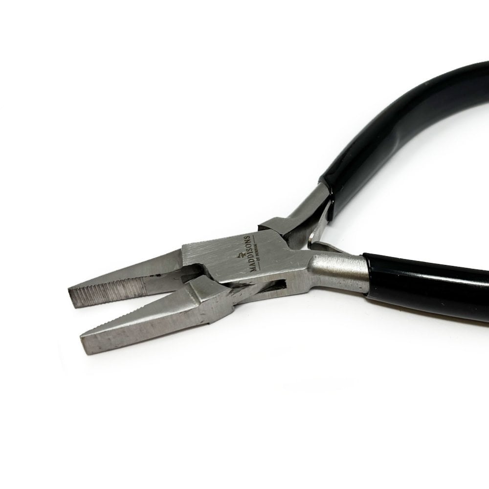 Flat Nose Pliers with Serrated Jaws, 130mm