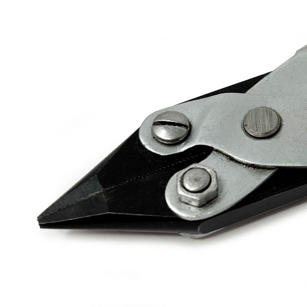 Chain Nose Parallel Action Plier with Serrated Jaws (120mm)