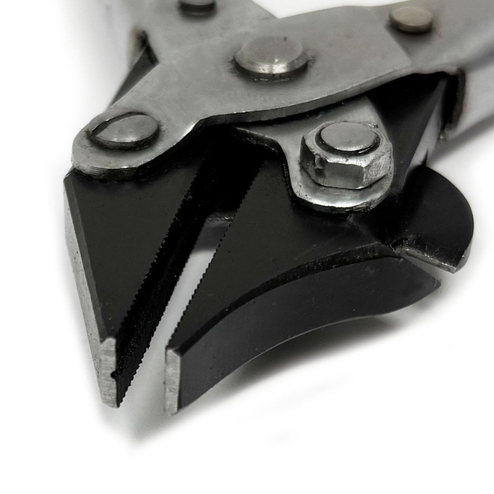 Combi Flat Nose Parallel Action Plier with Serrated Jaws & Side Cutter (140mm)