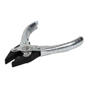 Smooth Jaws Flat Nose Parallel Pliers 140mm Maun