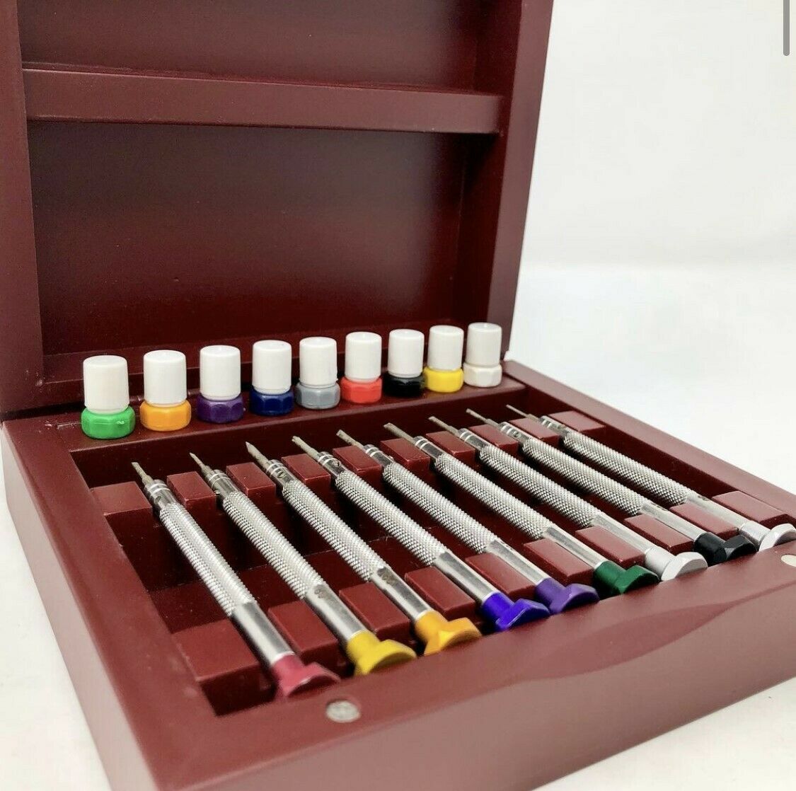 Euro Pro Screw Driver Set of 9 in Wood Box with Anodised Colour Coded Heads 194007455069 5 - Maddisons UK